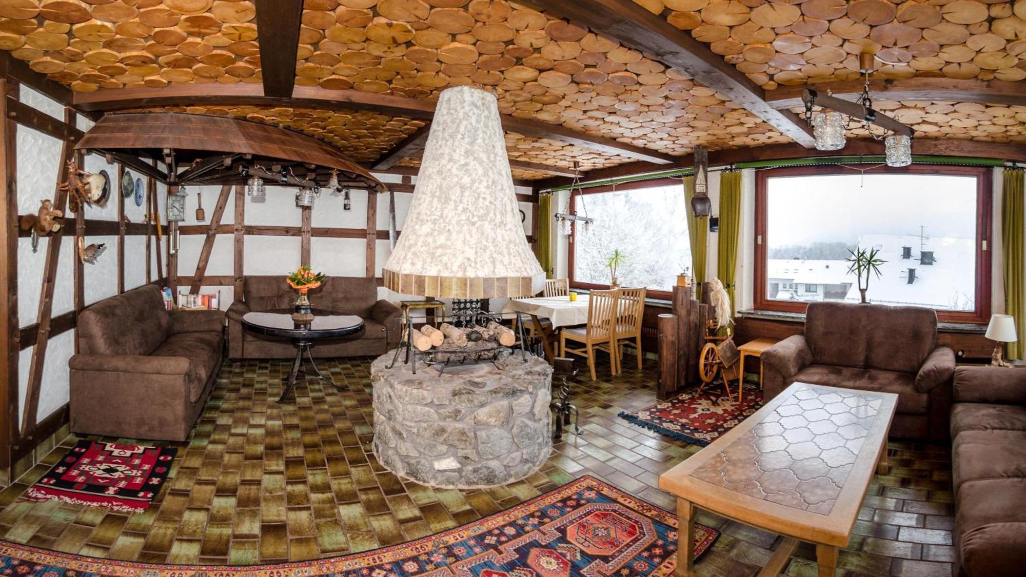 Hotelpension Schroeder ヴィリンゲン エクステリア 写真