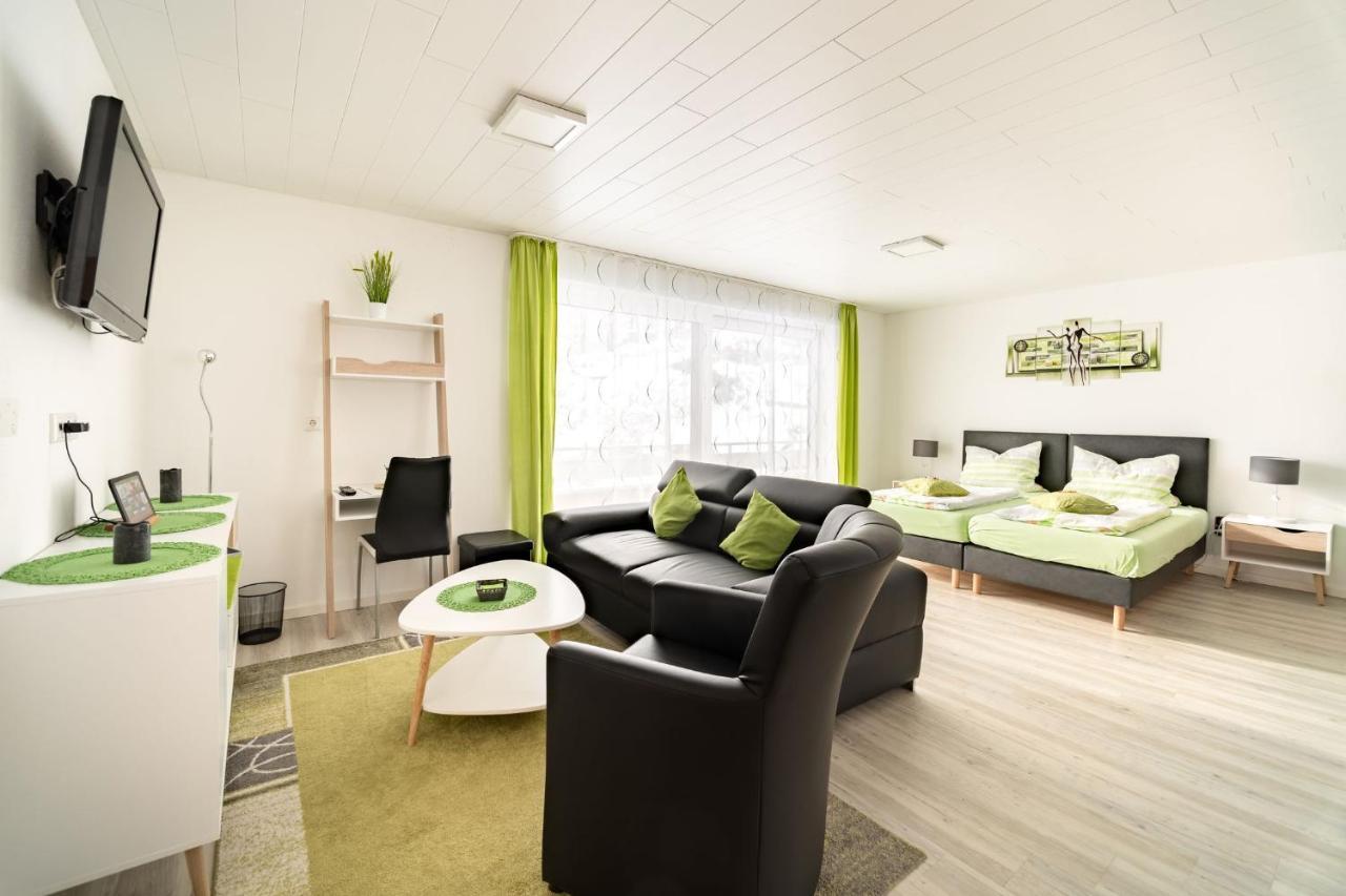 Hotelpension Schroeder ヴィリンゲン エクステリア 写真