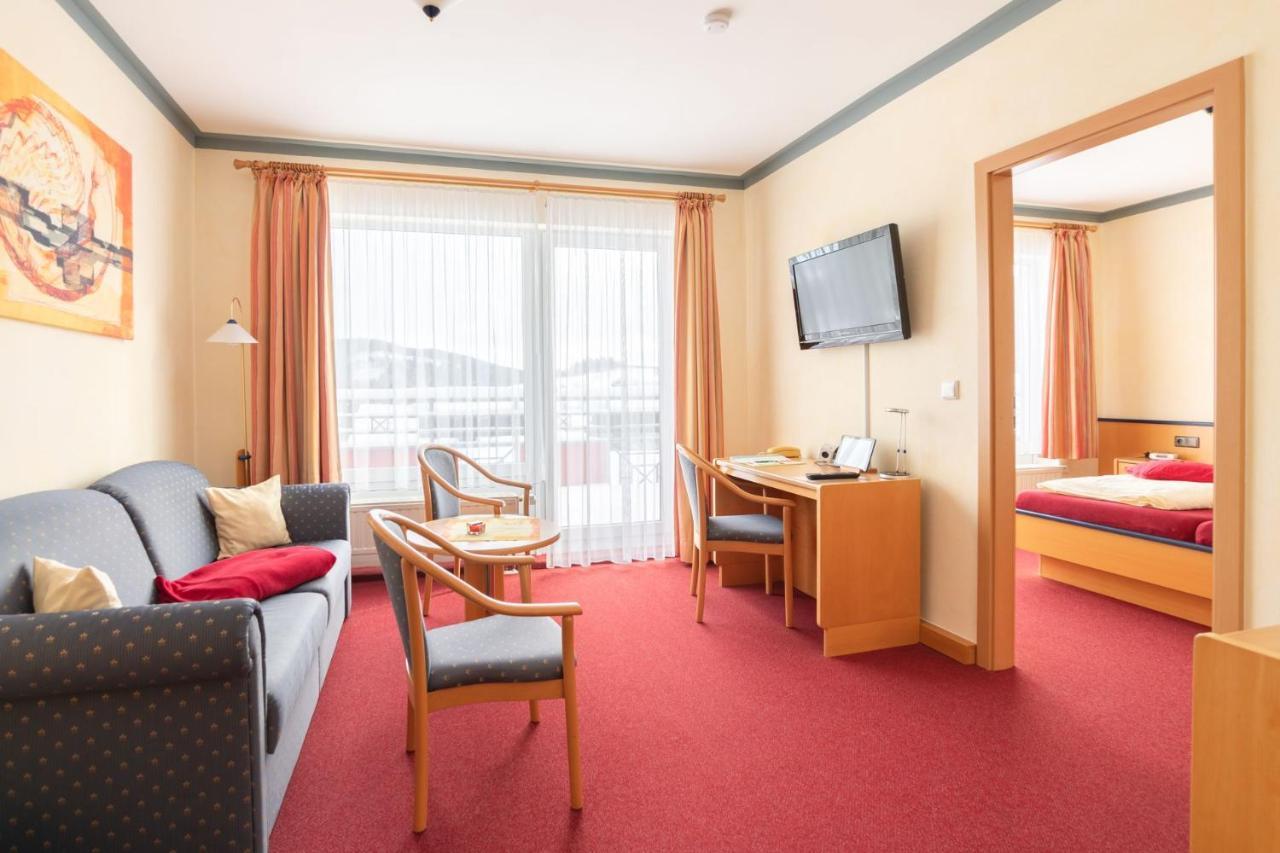 Hotelpension Schroeder ヴィリンゲン エクステリア 写真